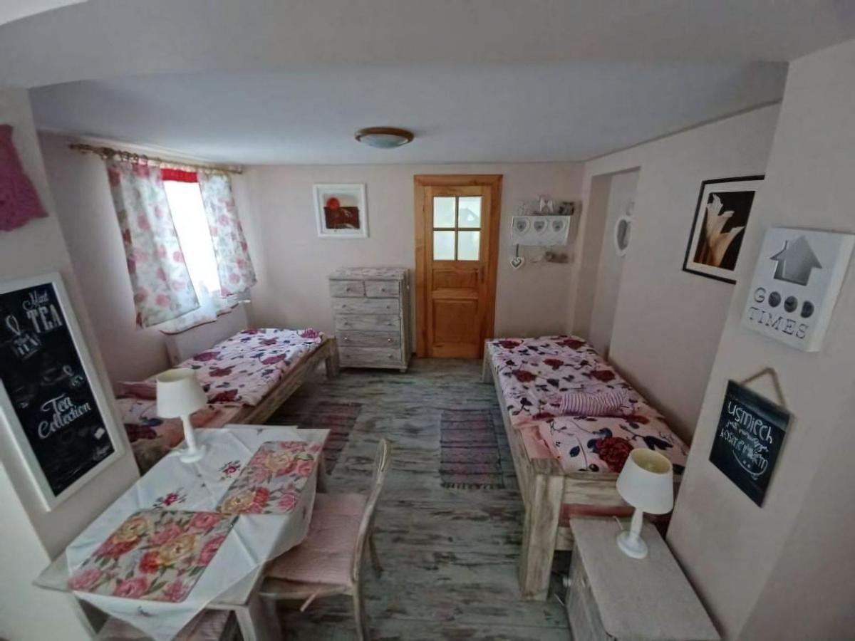 Apartmán Cztery Pory Roku Jezow Sudecki Exteriér fotografie